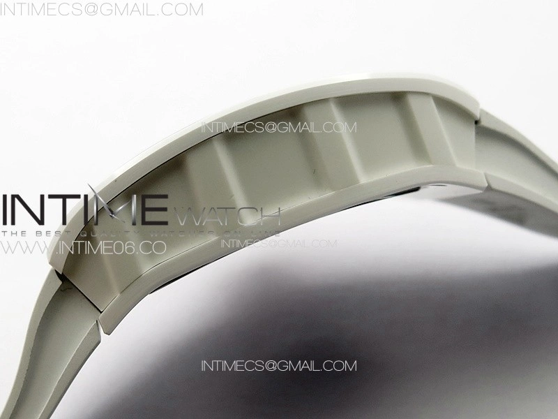RM055 Real Ceramic Case KUF Best Edition Red Crown on White Rubber Strap MIYOTA8215