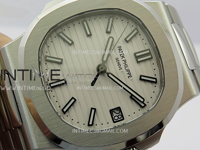 Nautilus 5711 1A SS DDF 1:1 Best Edition White Textured Dial On SS Bracelet Super Clone 324