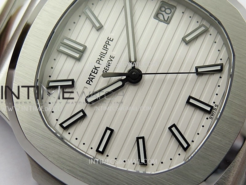Nautilus 5711 1A SS DDF 1:1 Best Edition White Textured Dial On SS Bracelet Super Clone 324