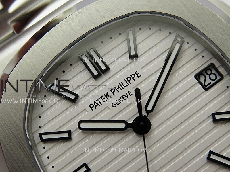 Nautilus 5711 1A SS DDF 1:1 Best Edition White Textured Dial On SS Bracelet Super Clone 324