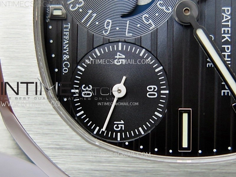 Nautilus 5712-1A 001 SS PPF 1:1 Latest and Best Edition Blue Dial on SS Bracelet PPF240 V3