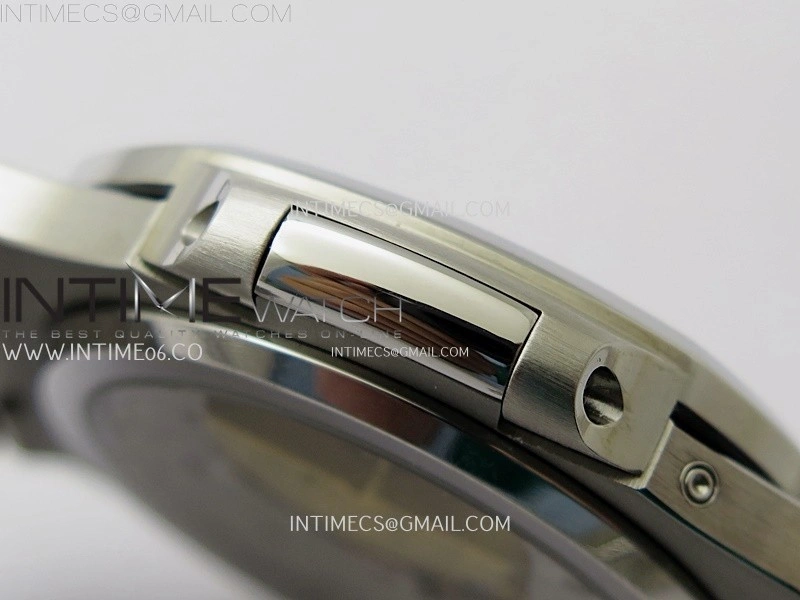 Nautilus 5712-1A 001 SS PPF 1:1 Latest and Best Edition Blue Dial on SS Bracelet PPF240 V3
