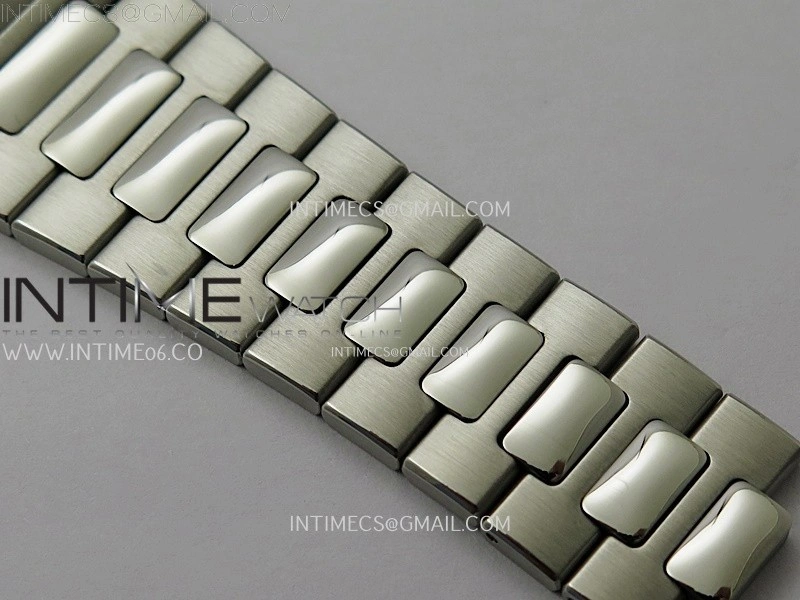 Nautilus 5712-1A 001 SS PPF 1:1 Latest and Best Edition Blue Dial on SS Bracelet PPF240 V3