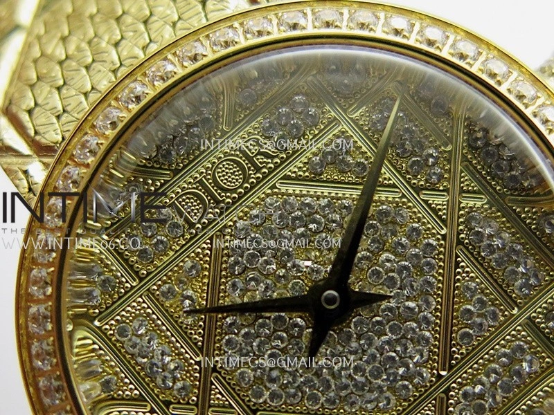 La D de Dior Satine 25mm Diamond Bezel YG 8848F 1:1 Best Edition Gold Dial On YG bracelet Swiss Quartz