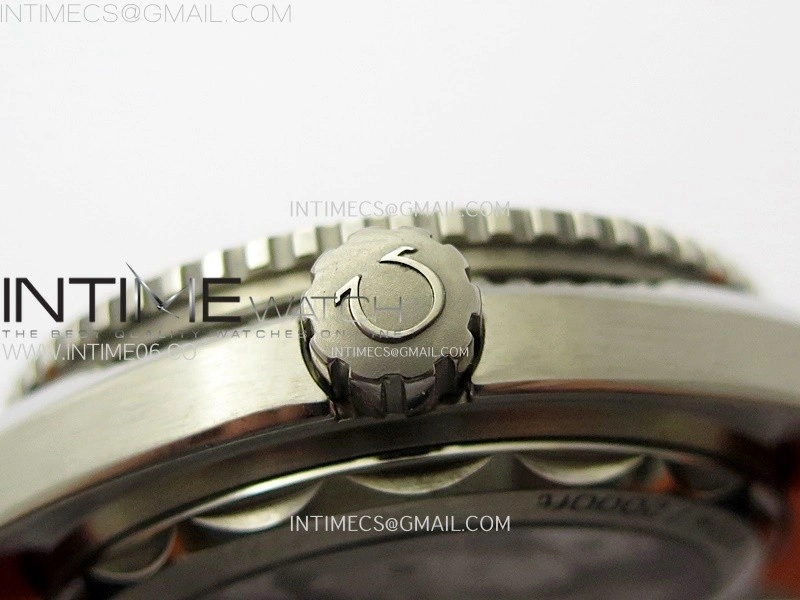 Planet Ocean 43.5mm Ti VSF 1:1 Best Edition Black Orange Bezel Gray Dial on Gray Nylon Strap A8900