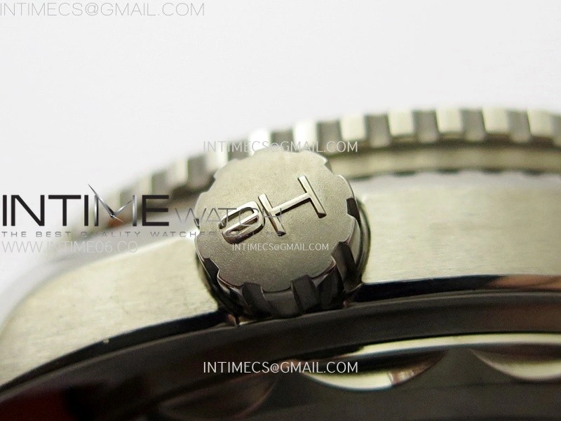 Planet Ocean 43.5mm Ti VSF 1:1 Best Edition Black Orange Bezel Gray Dial on Gray Nylon Strap A8900