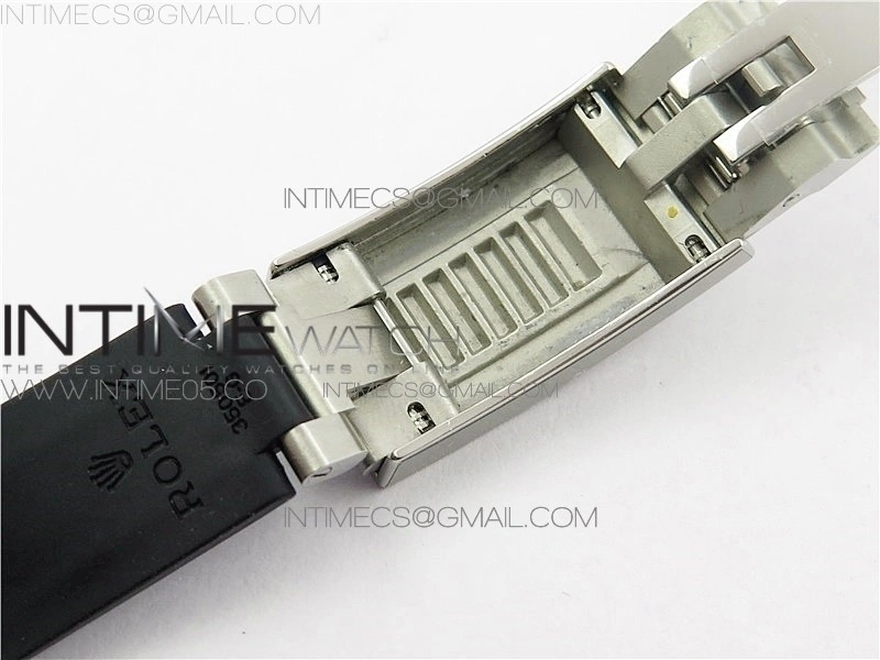 Yacht-Master 42mm 226659 316L BP 1:1 Best Edition 3D Black Ceramic Bezel on Black Rubber Strap SA3235