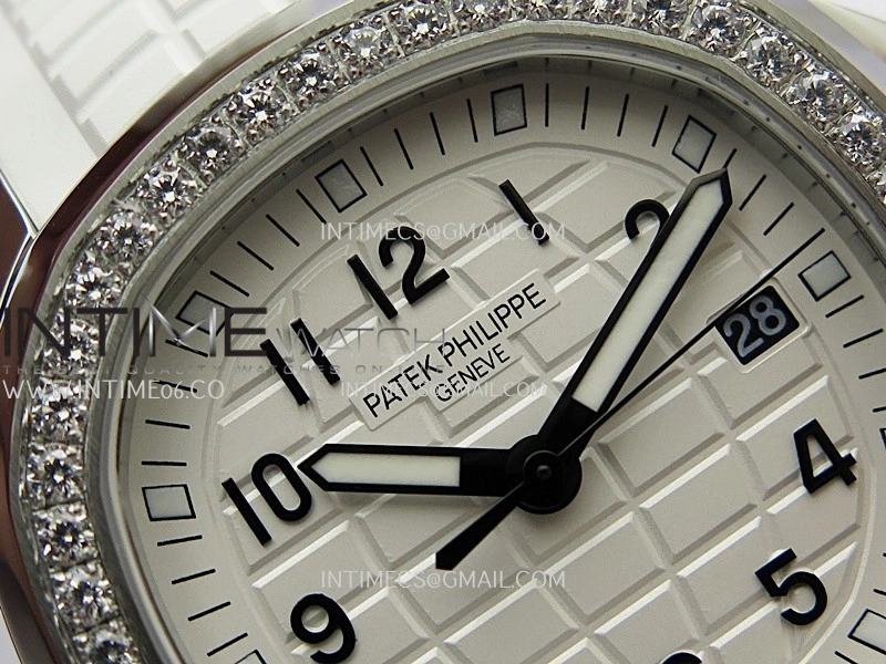 Aquanaut 5267 SS PPF 1:1 Best Edition White Textured Dial On White Rubber Strap Ronda Quartz
