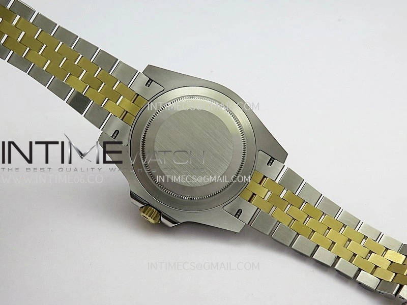 GMT-Master II 126713 GRNR ARF 1:1 Best Edition Black Dial On SS YG Bracelet Super Clone DD3285 CHS