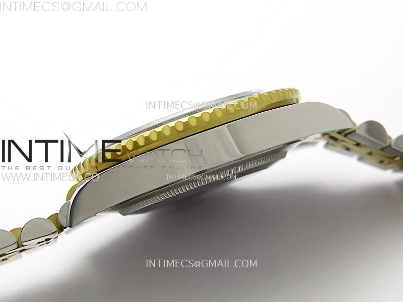 GMT-Master II 126713 GRNR AR+F 1:1 Best Edition on Black Dial SS YG Bracelet Super Clone DD3285 CHS