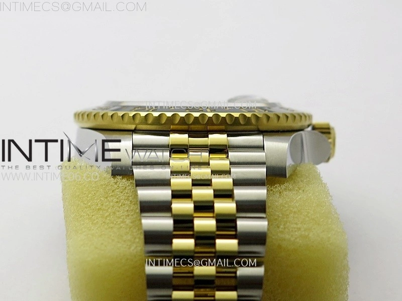GMT-Master II 126713 GRNR AR+F 1:1 Best Edition on Black Dial SS YG Bracelet Super Clone DD3285 CHS