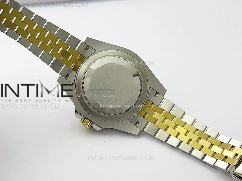 GMT-Master II 126713 GRNR AR+F 1:1 Best Edition on Black Dial SS YG Bracelet Super Clone DD3285 CHS