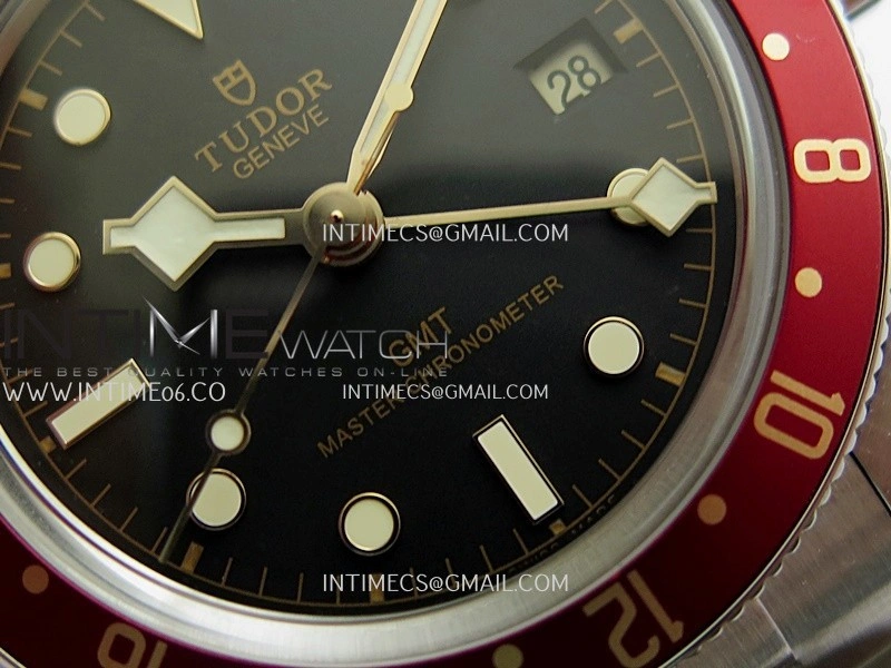 Black Bay 7939G1A0 Black Red Bezel SS V2 ZF 1:1 Best Edition Black Dial On SS Bracelet A2836