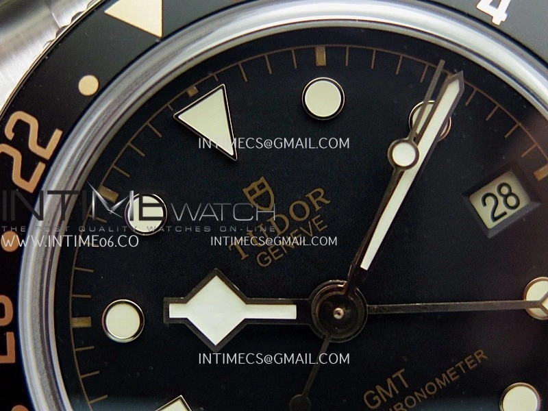 Black Bay 7939G1A0 Black Red Bezel SS V2 ZF 1:1 Best Edition Black Dial On SS Bracelet A2836