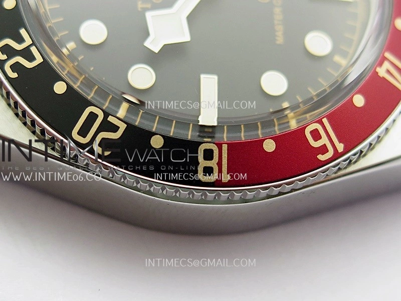 Black Bay 7939G1A0 Black Red Bezel SS V2 ZF 1:1 Best Edition Black Dial On SS Bracelet A2836