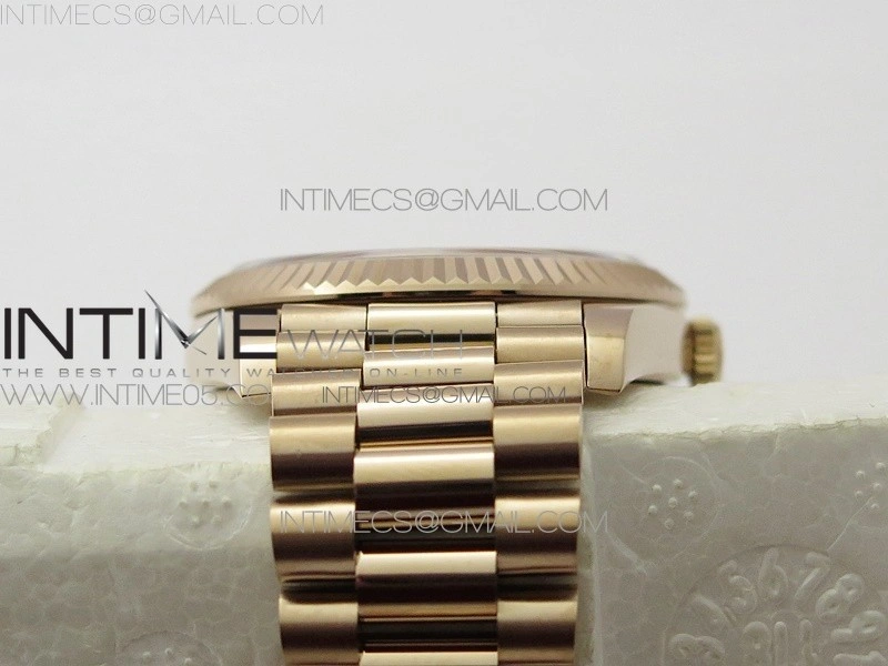 Day-Date 40mm 228239 RG BP New Dial Version RG Roman Markers Dial on RG President Bracelet A2836