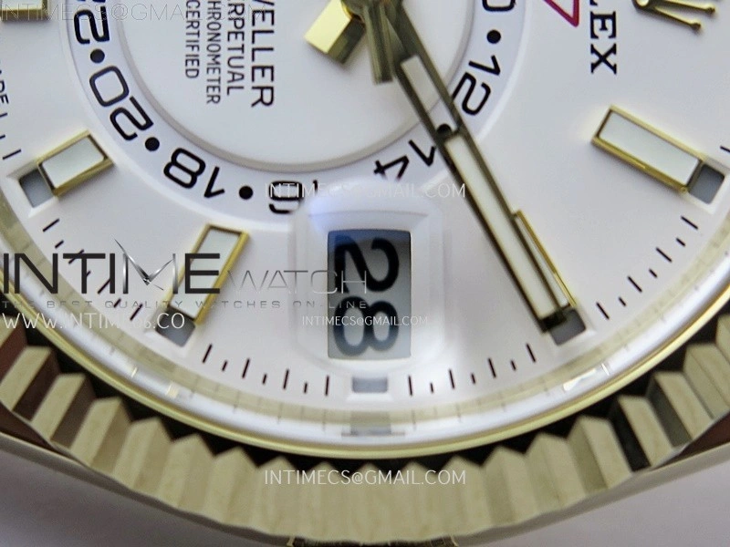 Sky-Dweller 326935 904L YG Noob 1:1 Best Edition White Dial on YG Jubilee Bracelet Asian 23J to 9001