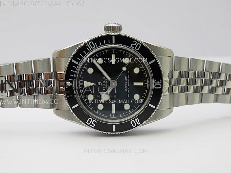 Heritage Black Bay M7941A1A0NU-0003 41mm SS ZF 1:1 Best Edition Black Dial Black Bezel on SS Bracelet A2824
