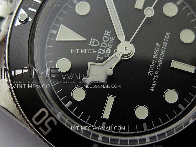 Heritage Black Bay M7941A1A0NU-0003 41mm SS ZF 1:1 Best Edition Black Dial Black Bezel on SS Bracelet A2824