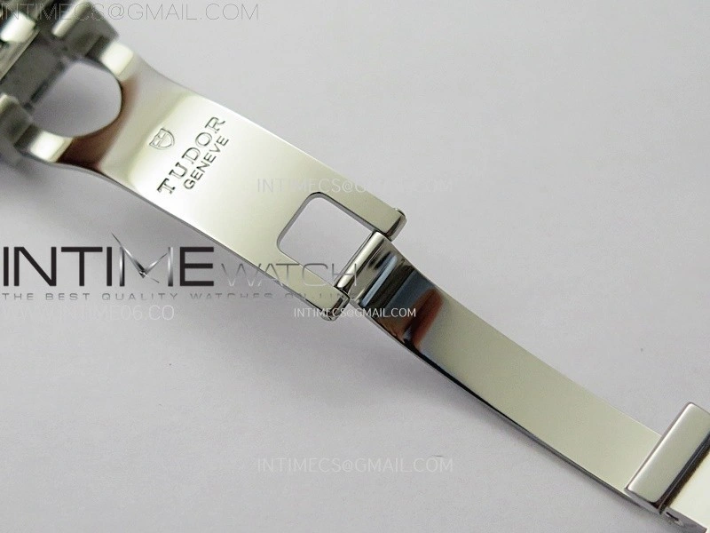 Heritage Black Bay M7941A1A0RU-0003 41mm SS ZF 1:1 Best Edition Black Dial Red Bezel on SS Bracelet A2824