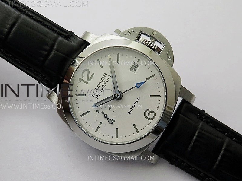 PAM1367 Z GMT SS VSF 1:1 Best Edition White Dial on Black Leather Strap Asian P900