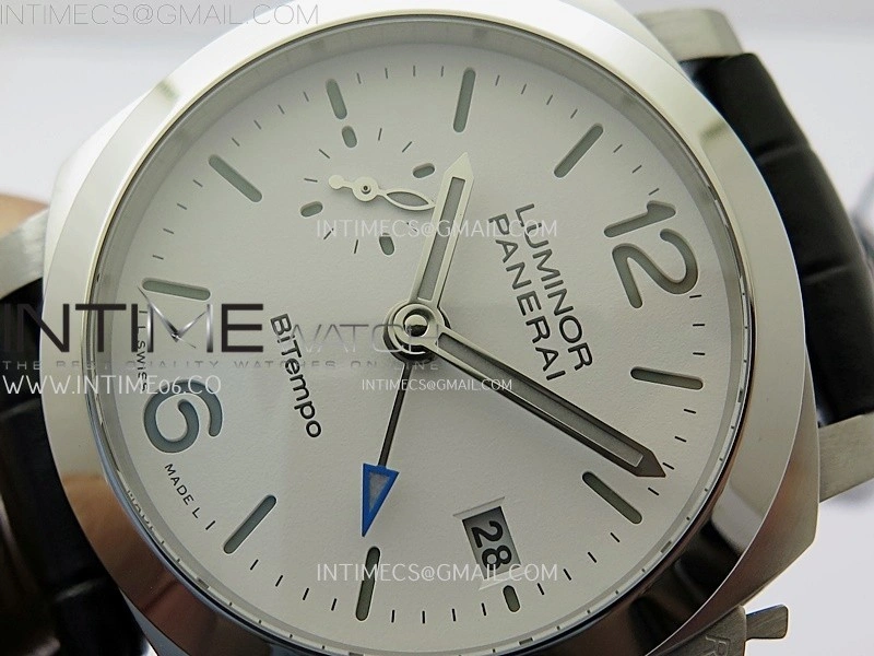 PAM1367 Z GMT SS VSF 1:1 Best Edition White Dial on Black Leather Strap Asian P900