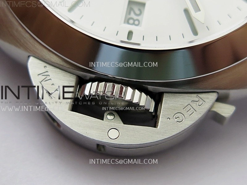 PAM1367 Z GMT SS VSF 1:1 Best Edition White Dial on Black Leather Strap Asian P900