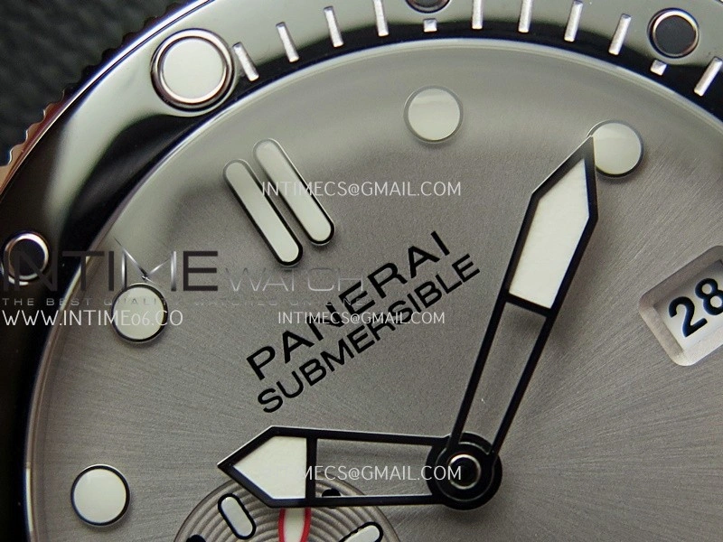 PAM1681 44mm Luna Rossa Submersible VSF 1:1 Best Edition On Gray Fabric Strap P900