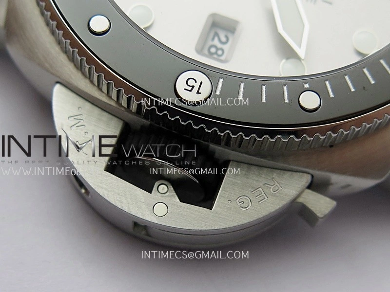 PAM1681 44mm Luna Rossa Submersible VSF 1:1 Best Edition On Gray Fabric Strap P900