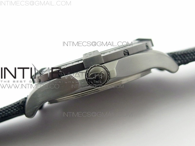 AVENGER BLACKBIRD V17311 Ti DLC 1:1 Best Edition Black Dial on Nylon Strap A2824
