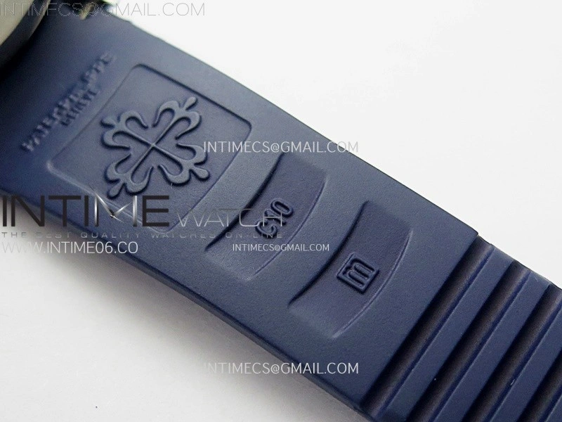 Aquanaut 5968 SS YLF Best Edition Blue Dial on Blue Rubber Strap A520
