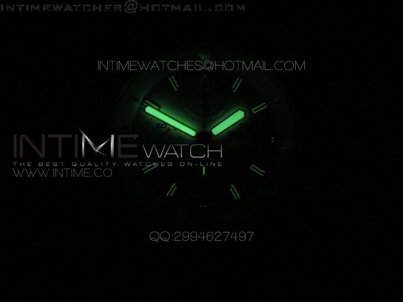Aquatimer Costeau Diver Chrono SS White Dial on Black Rubber Strap A7750
