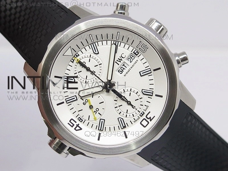 Aquatimer Costeau Diver Chrono SS White Dial on Black Rubber Strap A7750