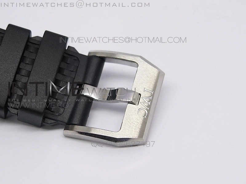 Aquatimer Costeau Diver Chrono SS White Dial on Black Rubber Strap A7750