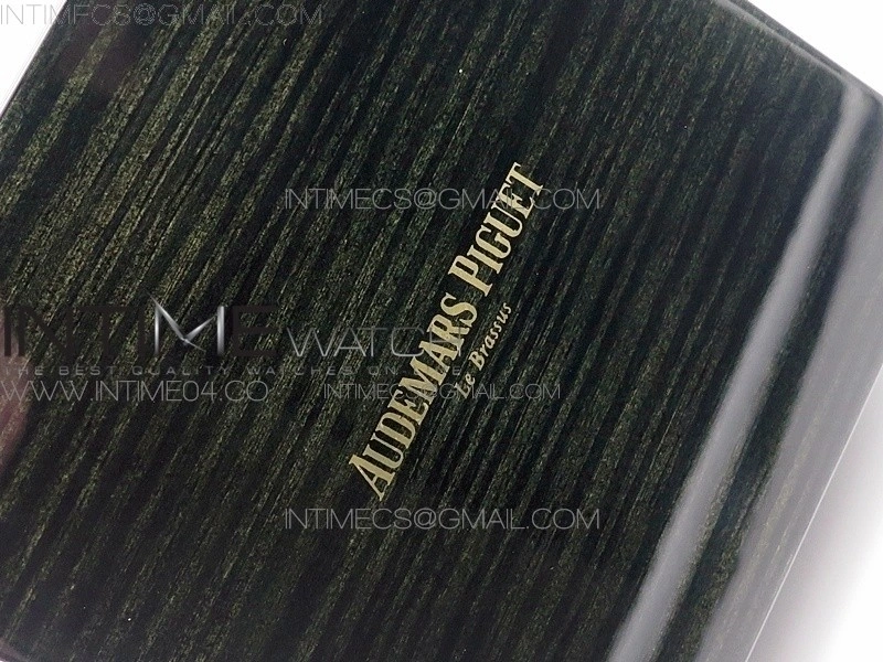 Audemars Piguet New Version Box and Papers