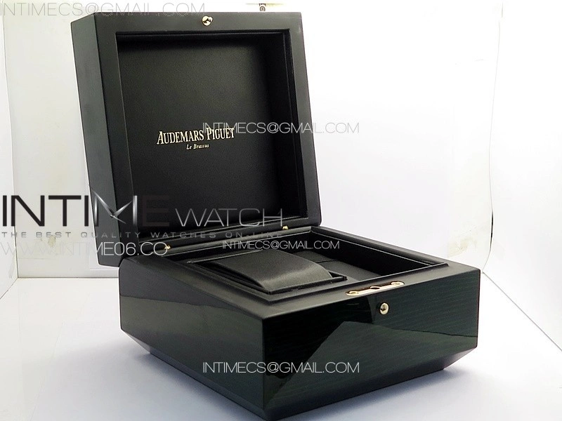 Audemars Piguet The Latest Version Box and Papers
