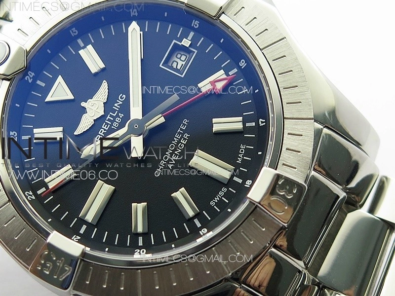 Avenger Automatic 43mm GMT SS B50 Best Edition Black Dial on SS Bracelet A2824