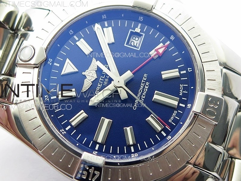 Avenger Automatic 43mm GMT SS B50 Best Edition Blue Dial on SS Bracelet A2824