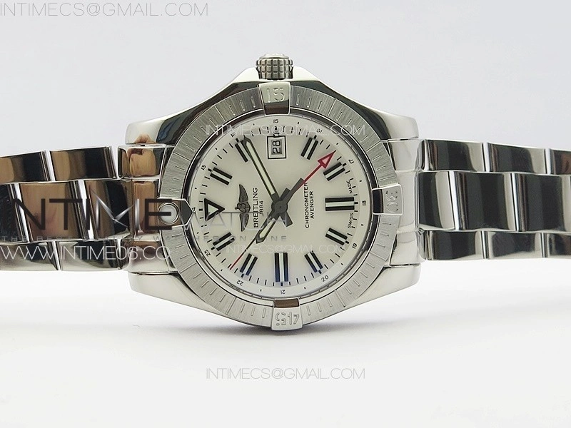 Avenger Automatic 43mm GMT SS B50 Best Edition White Dial on SS Bracelet A2824