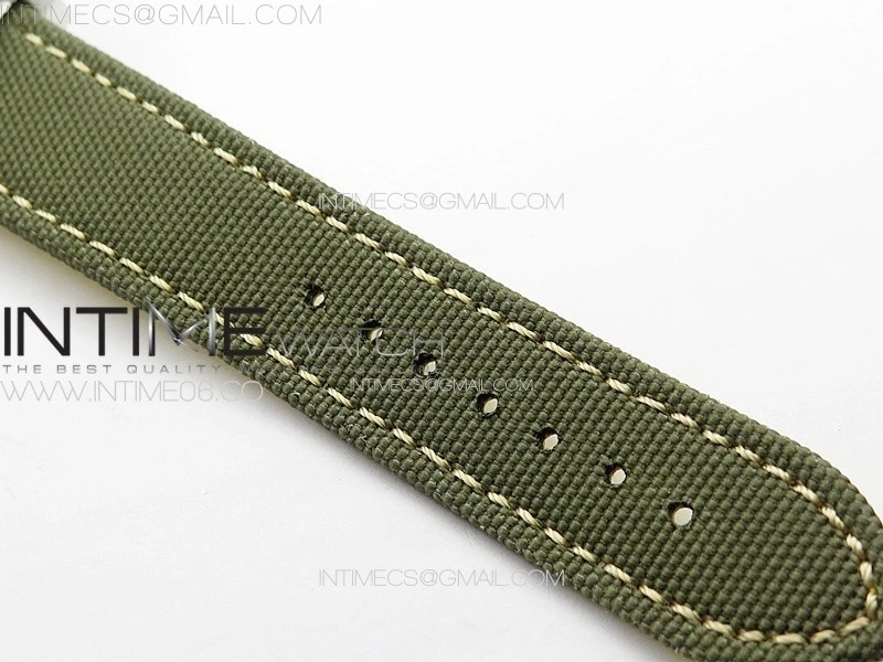 Avenger Automatic 43mm SS B50 Best Edition Green Dial on Green Nylon Strap A2824