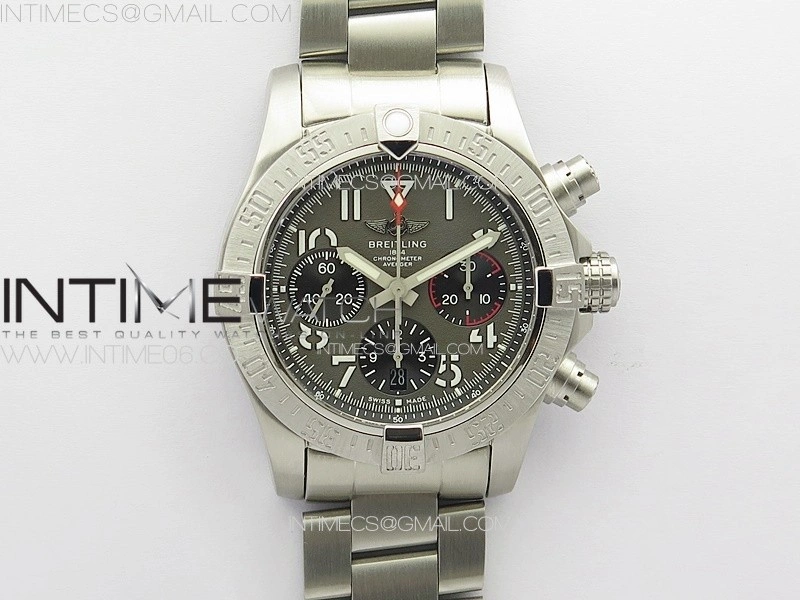 Avenger Chrono SS 369 Subdial B50 Gray Dial on SS Bracelet A7750