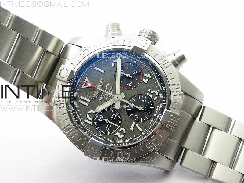 Avenger Chrono SS 369 Subdial B50 Gray Dial on SS Bracelet A7750