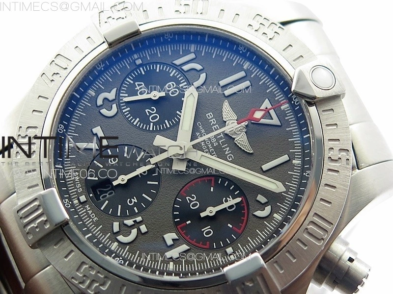Avenger Chrono SS 369 Subdial B50 Gray Dial on SS Bracelet A7750