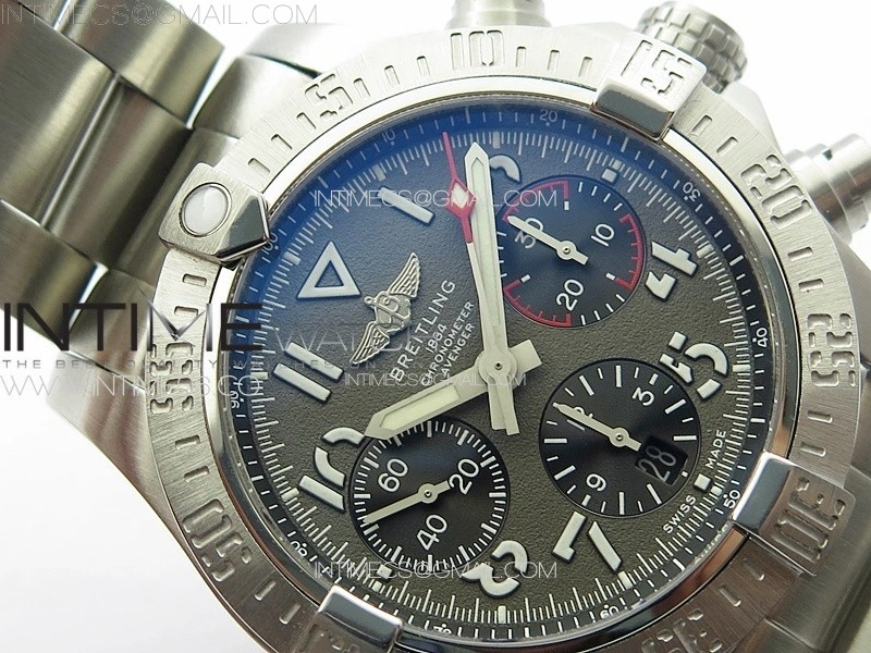 Avenger Chrono SS 369 Subdial B50 Gray Dial on SS Bracelet A7750