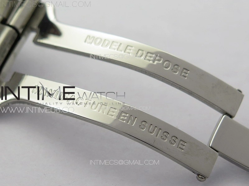 Avenger Chrono SS 369 Subdial B50 Gray Dial on SS Bracelet A7750