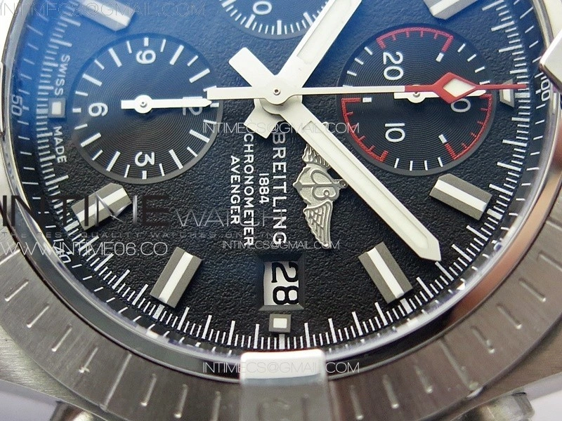 Avenger Chrono SS Red Second hand B50 Black Dial on Black Nylon Strap A7750