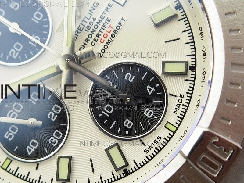 Avenger Chronograph 43mm SS B12F Best Edition White Dial on SS Bracelet A7750