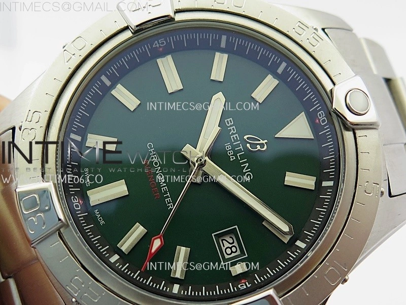 Avenger Chronometer 42mm SS BLSF 1:1 Best Version Green Dial On SS Bracelet A2824