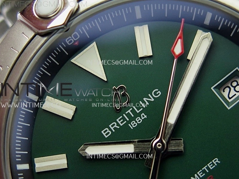 Avenger Chronometer 42mm SS BLSF 1:1 Best Version Green Dial On SS Bracelet A2824