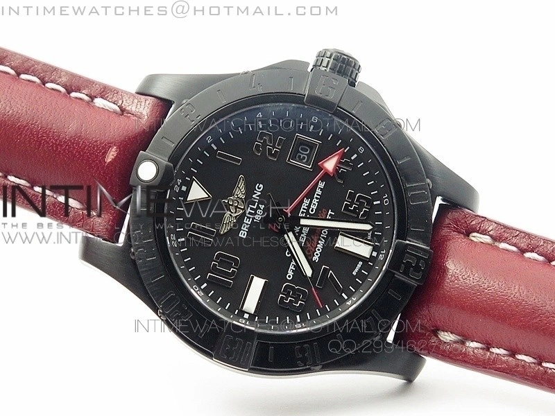 Avenger GMT DLC Black Numeral Marker Textured Dial on Leather strap A2836